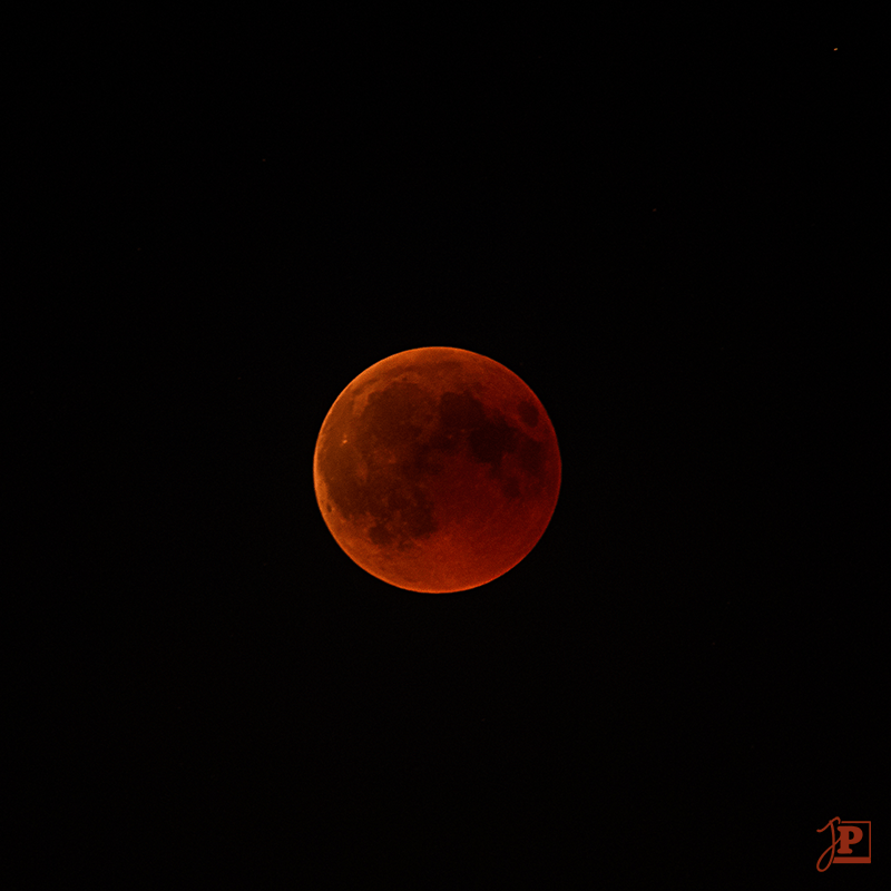 Total lunar eclipse